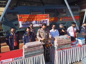 Polisi Menetapkan 5 Tersangka Kasus Korupsi Proyek PT. URM